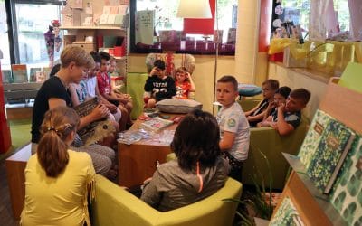Welttag des Buches – Klasse 4 der Grundschule zu Besuch